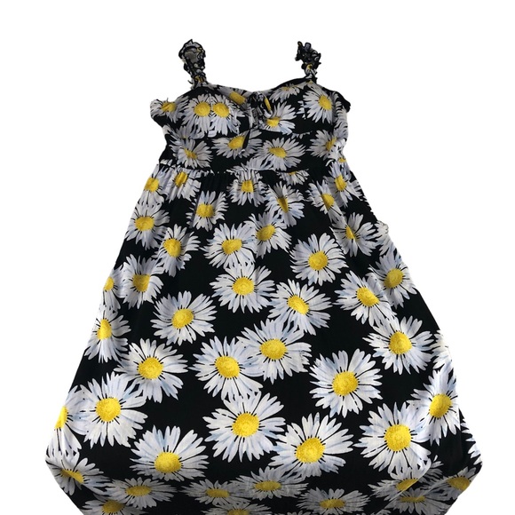 Women's AUW Black/Yellow/White Daisy Patterned Sleeveless Sundress. Size Large - Picture 15 of 16